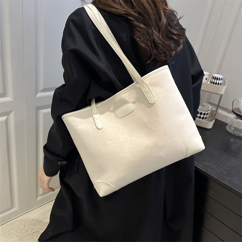 The latest popular large-capacity tote bag niche simple leopard print shoulder bag