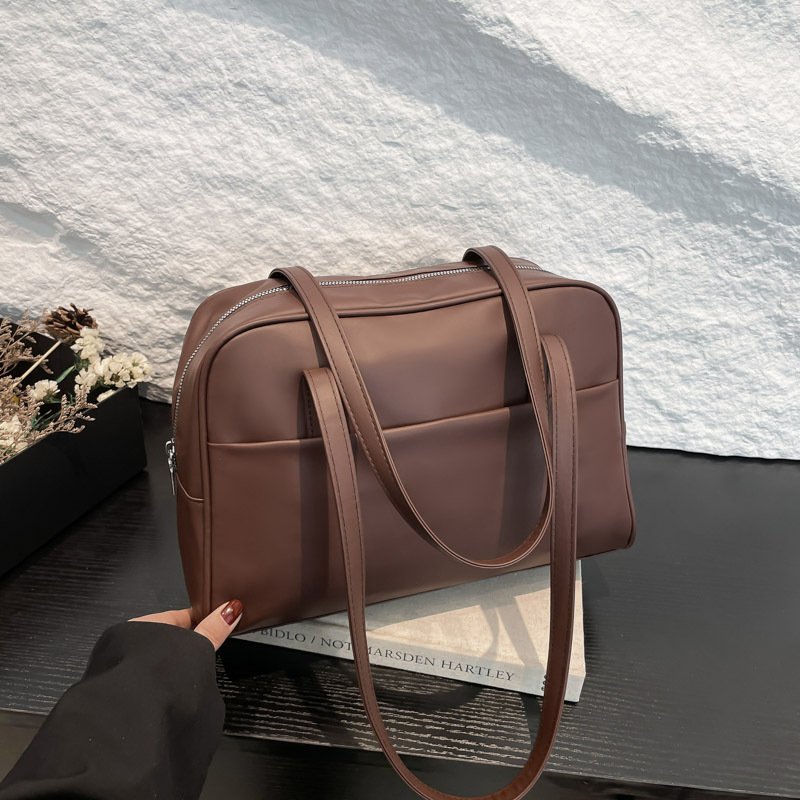 Large capacity shoulder bag women's retro armpit bag versatile large capacity tote bag