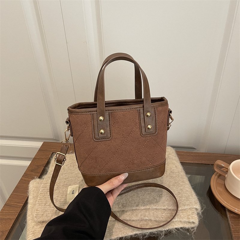 Simple trendy handbag, simple bucket bag, women's retro shoulder bag, casual commuting crossbody bag