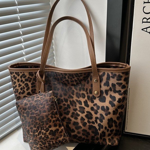 Leopard print tote bag large capacity women's commuting all-match handbag shoulder shopping bag women's bag