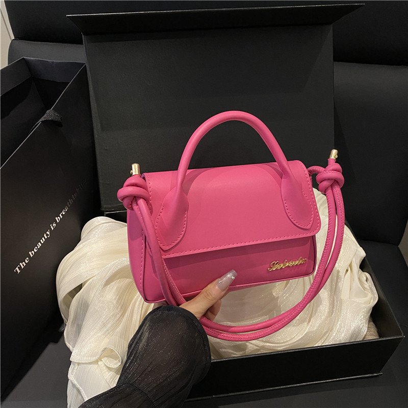 Western style letter hardware fashion casual trendy retro one-shoulder texture crossbody handbag for women