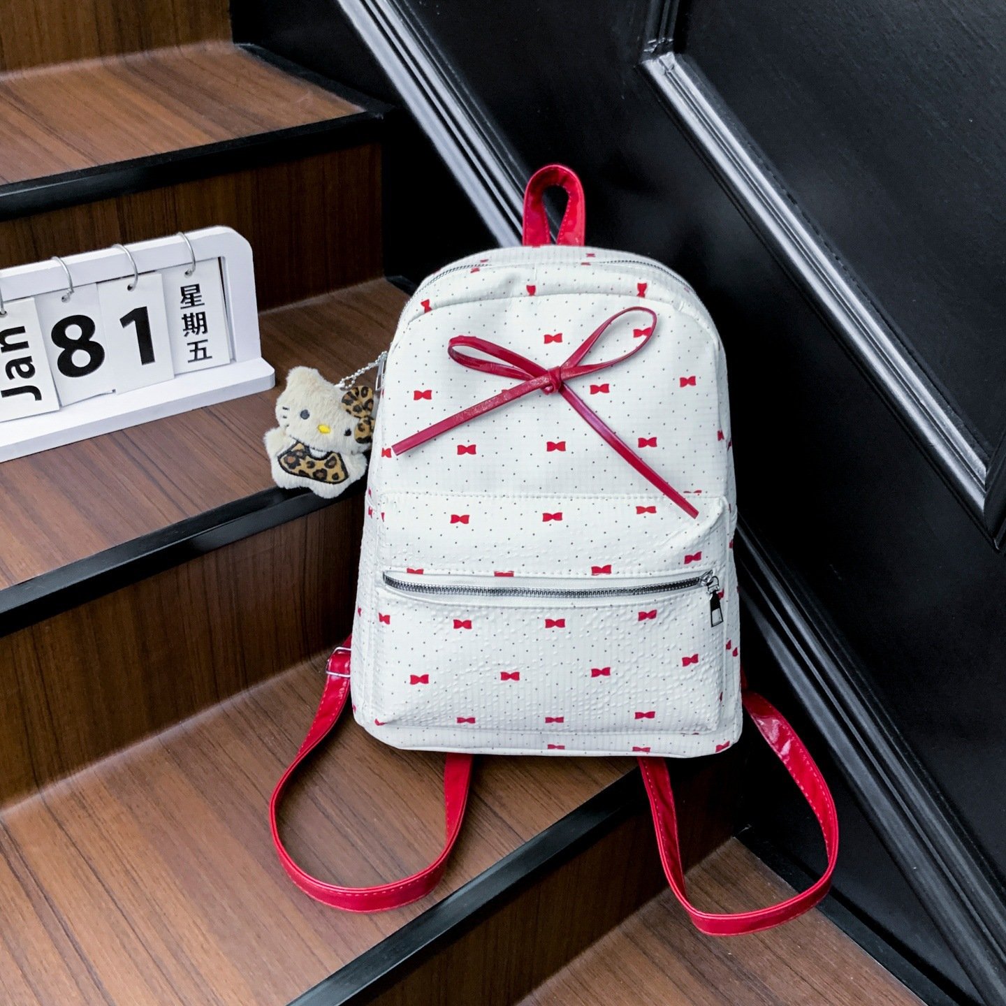 Fashion printed backpack, casual backpack, women's large capacity commuter bag, outdoor travel bag