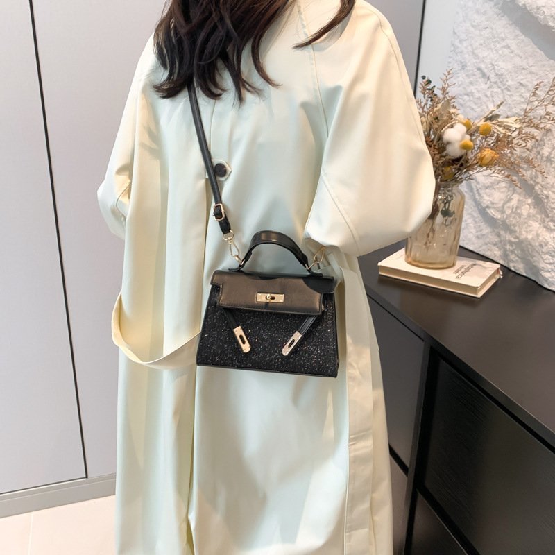 Sequined small bag for women in autumn, high-end small square bag with gold silk embroidery thread, high-value single shoulder crossbody bag