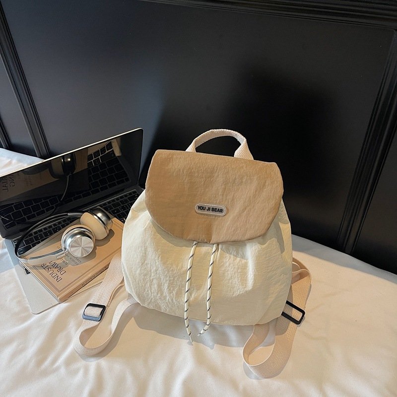 Fashion small backpack, casual backpack, women's large capacity commuter bag, outdoor travel bag