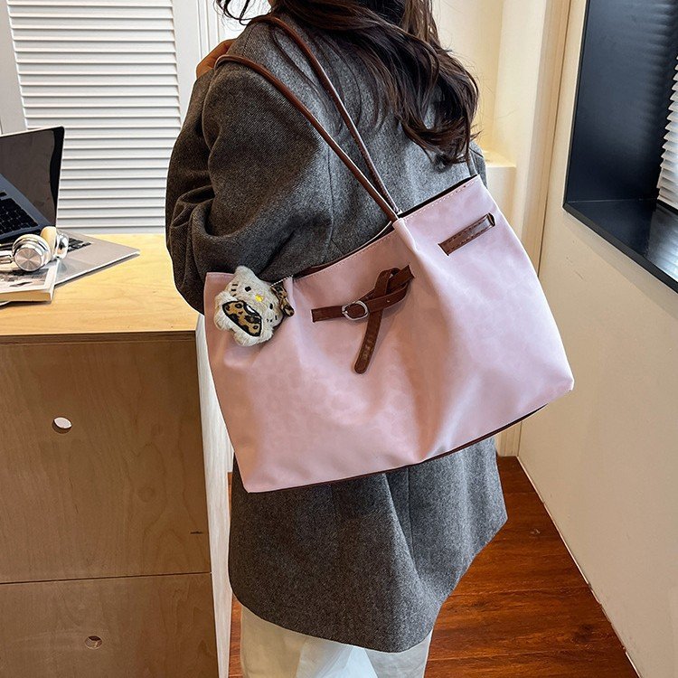 Bags Women's Fashion Simple Temperament Underarm Tote Bag Commuting Western Style High-Looking Leopard Print Shoulder Bag