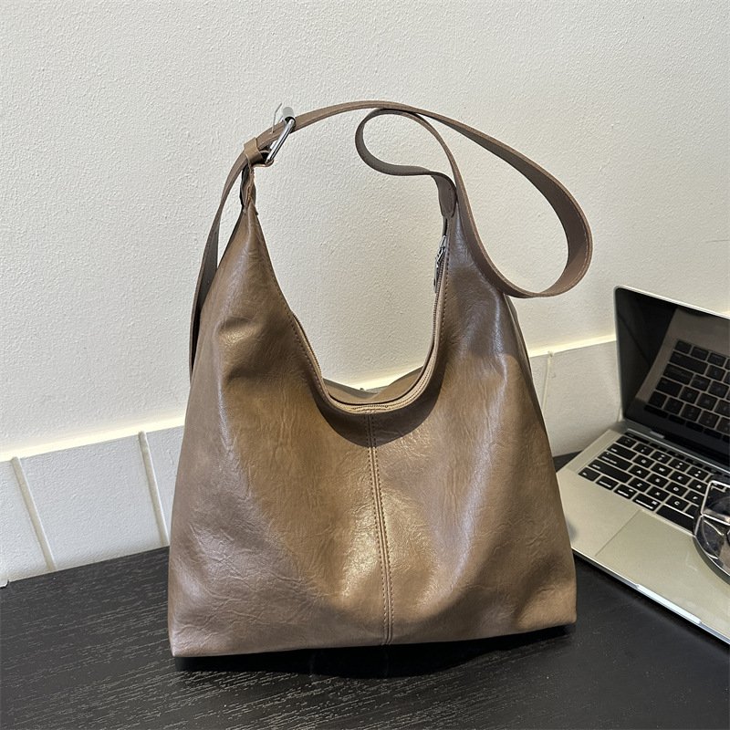 Today's popular fashion versatile shoulder armpit bag commuting texture solid color handbag tote bag for women