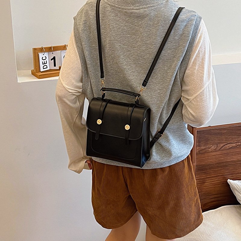 Large-capacity fashionable and simple temperament backpack autumn style casual bag women's simple bag trend