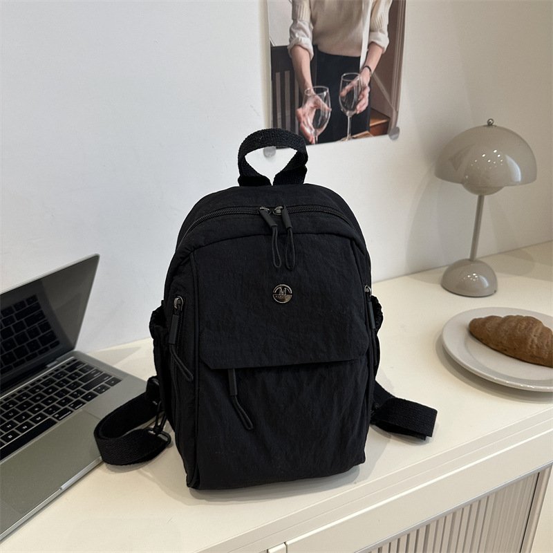 Japanese simple ultra-light backpack nylon cloth casual small bag commuter fashion versatile travel backpack